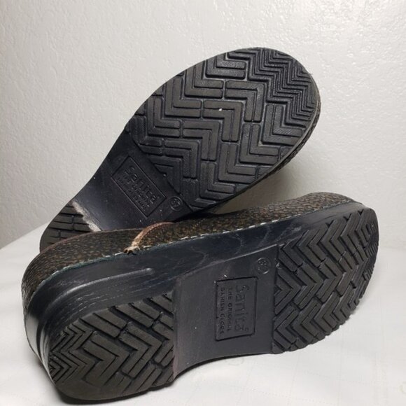 Sanita Danish Round Toe Slip-On Clog  Sz 37 - Picture 8 of 12